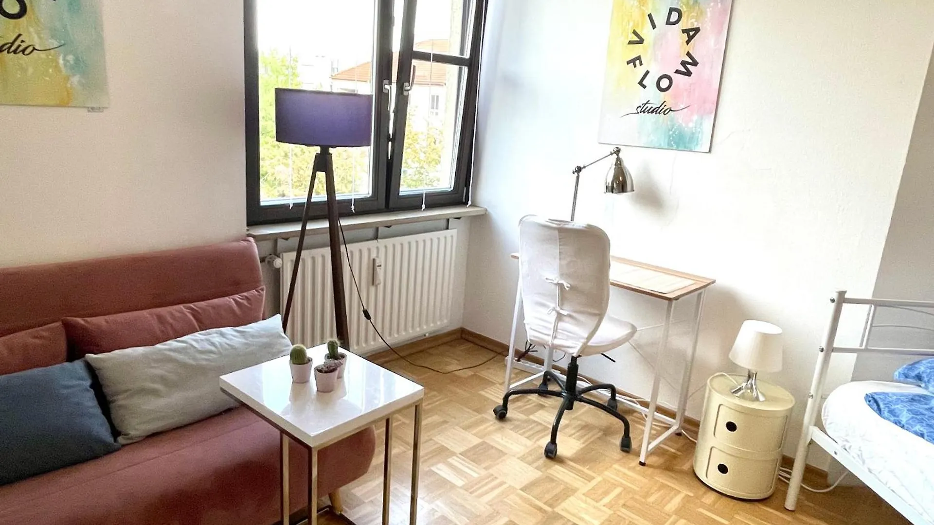 Grosses Privatzimmer In Messe Und Oktoberfest Naehe Monaco di Baviera